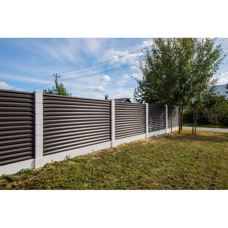 Планка завершающая 50х50 жалюзи Milan 0,5 GreenCoat Pural BT, matt с пленкой RR 32 темно-коричневый (RAL 8019 серо-коричневый)